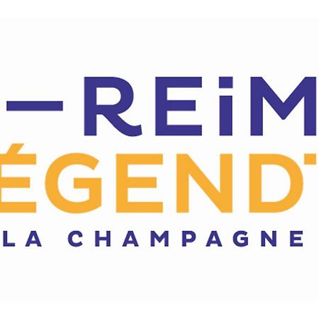 Au 53, Sous Le Chartil Apartman Reims Kültér fotó
