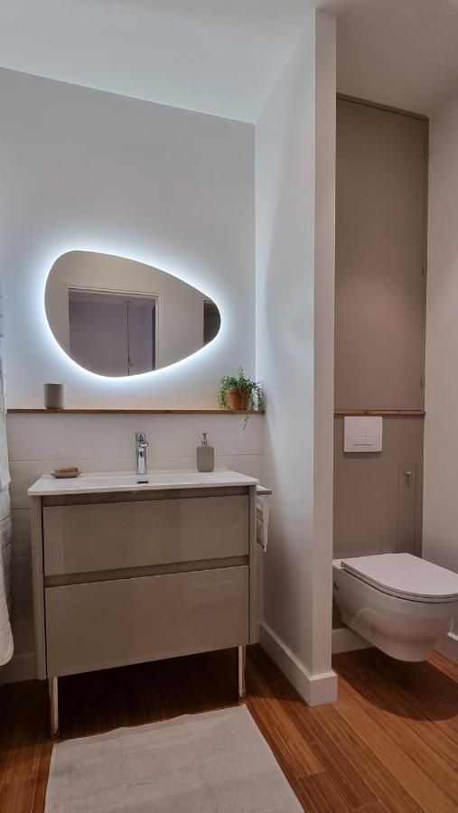 Au 53, Sous Le Chartil Apartman Reims Kültér fotó