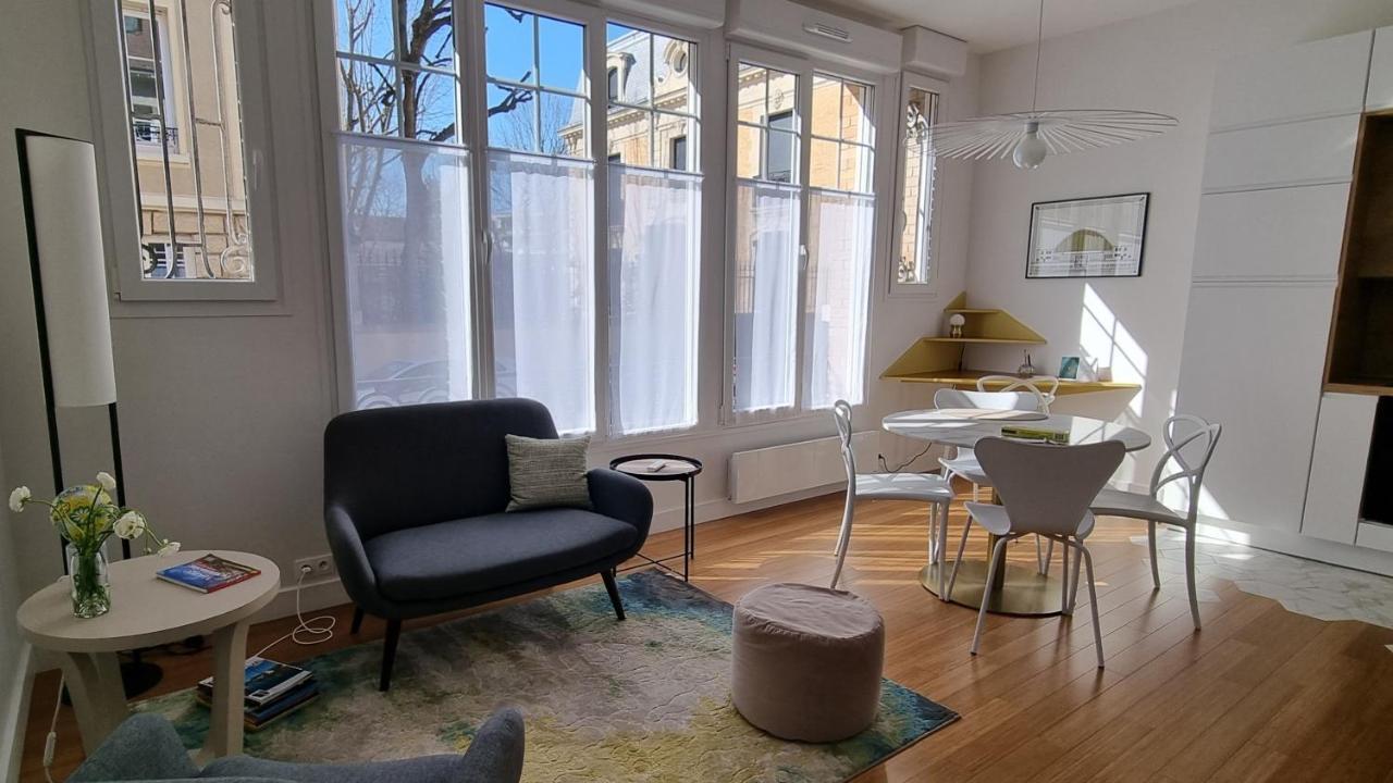 Au 53, Sous Le Chartil Apartman Reims Kültér fotó